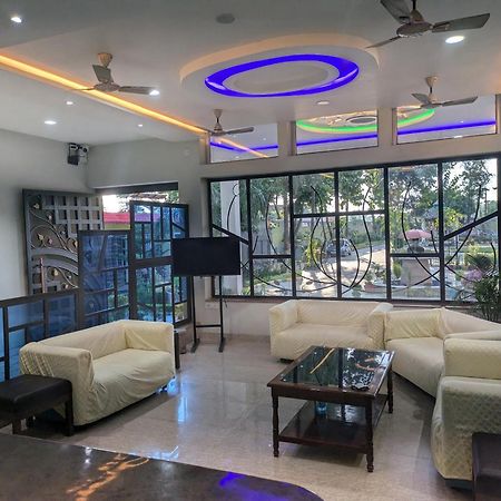 Kishori Vatika Hotel Ramnagar  Ngoại thất bức ảnh